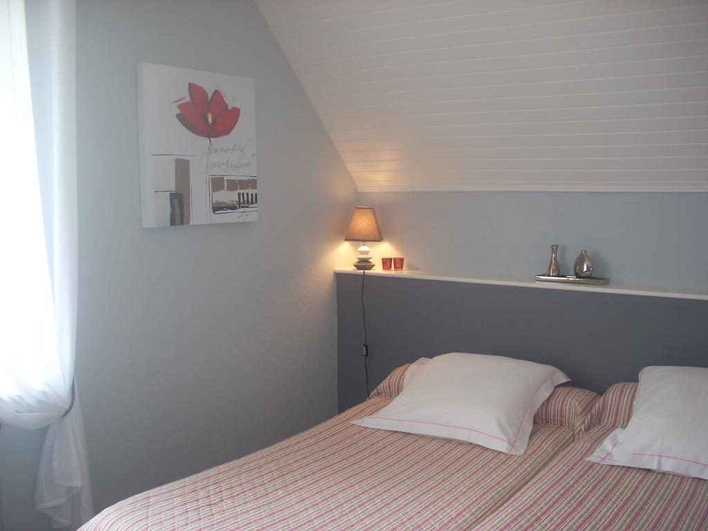 Chambres D'Hotes Kergollay Lanhouarneau Room photo